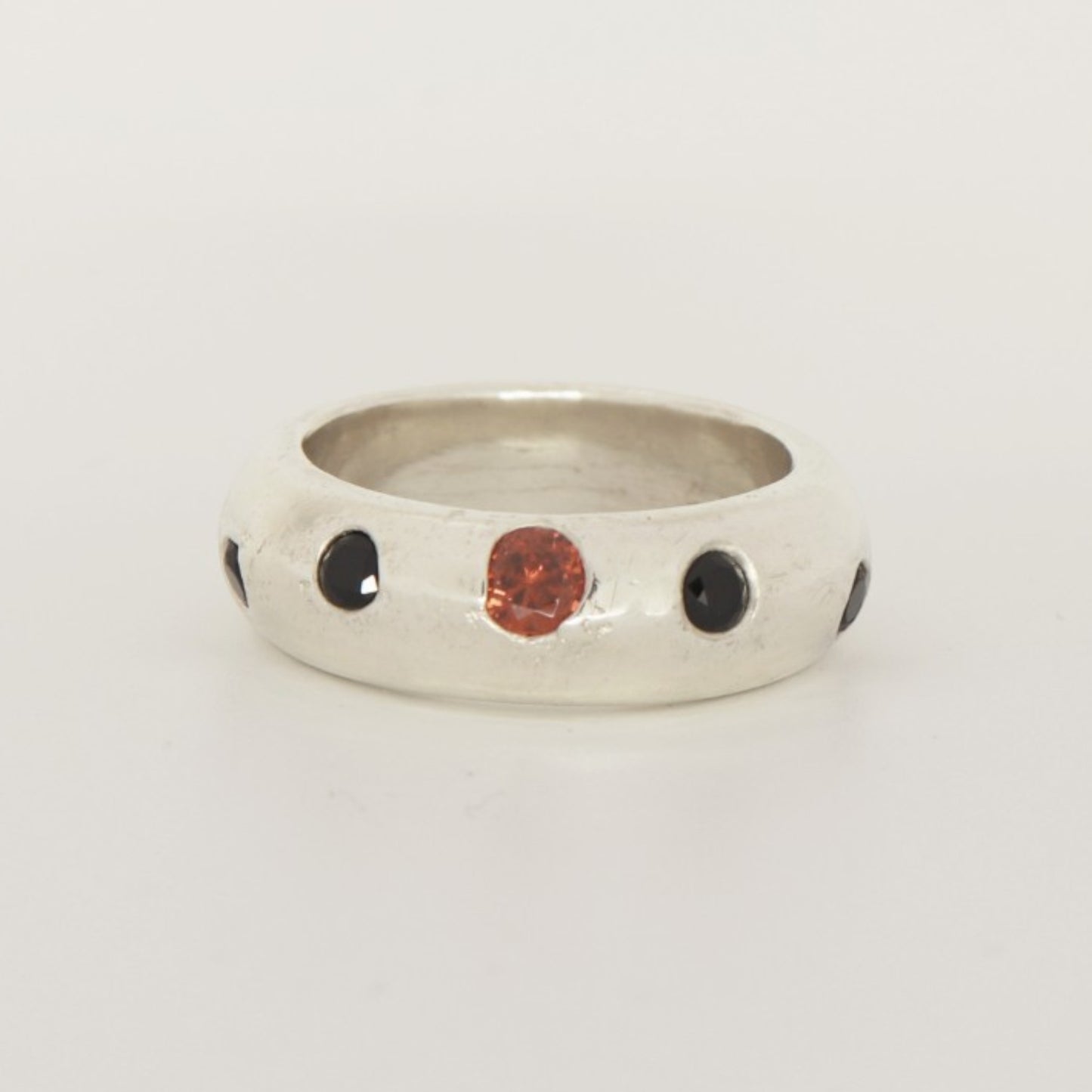 Dotted ring