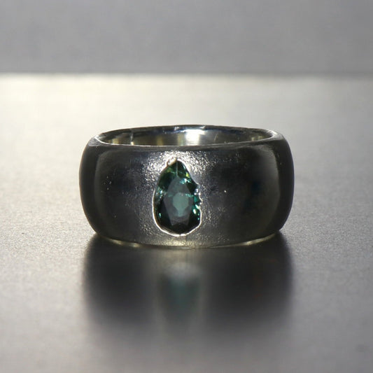 Broken ring