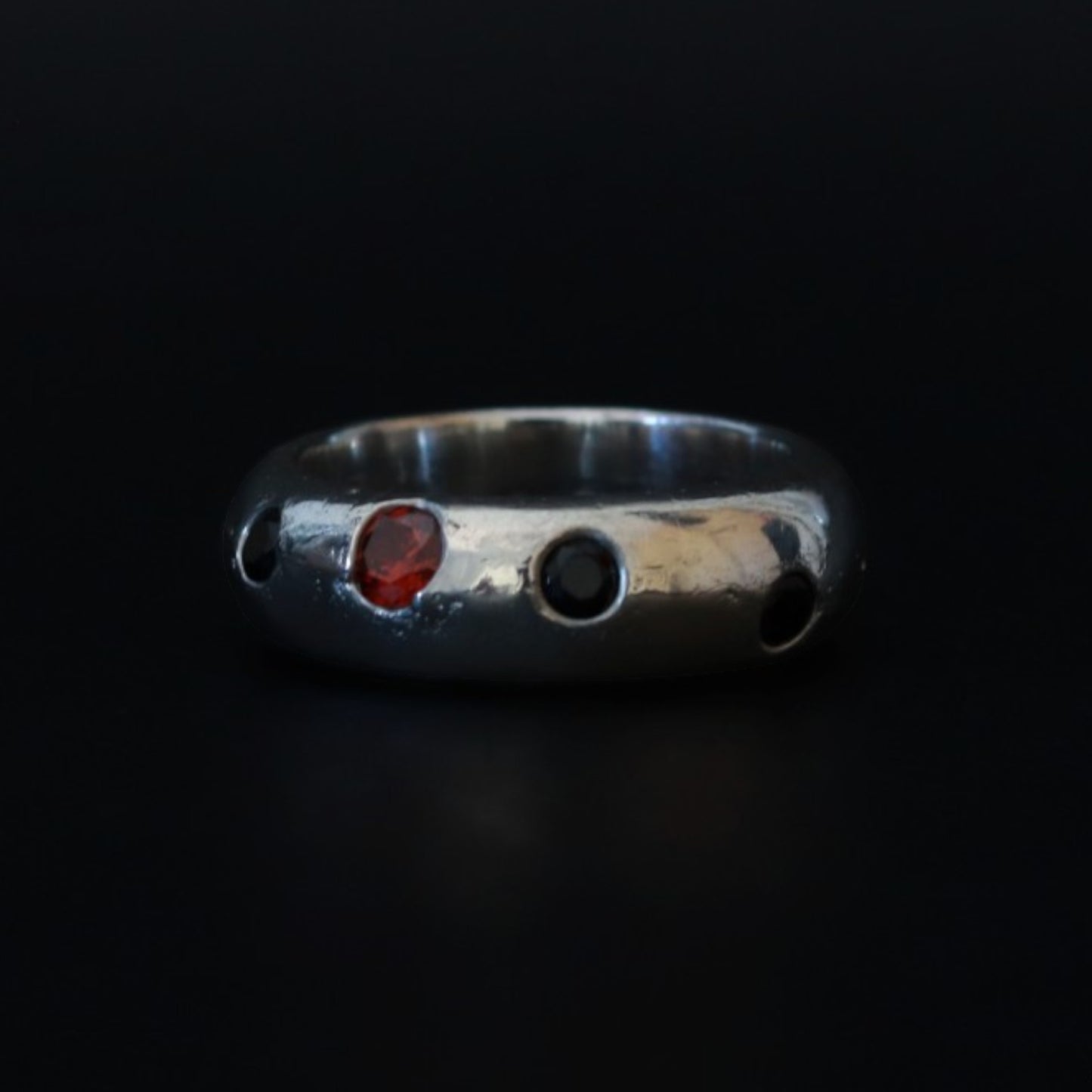 Dotted ring
