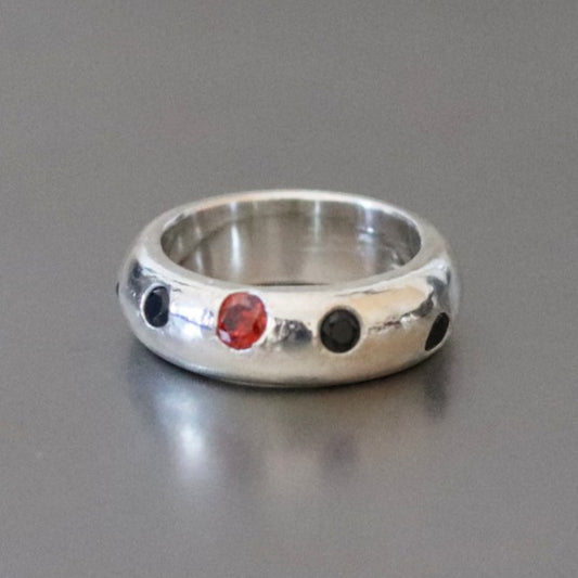 Dotted ring