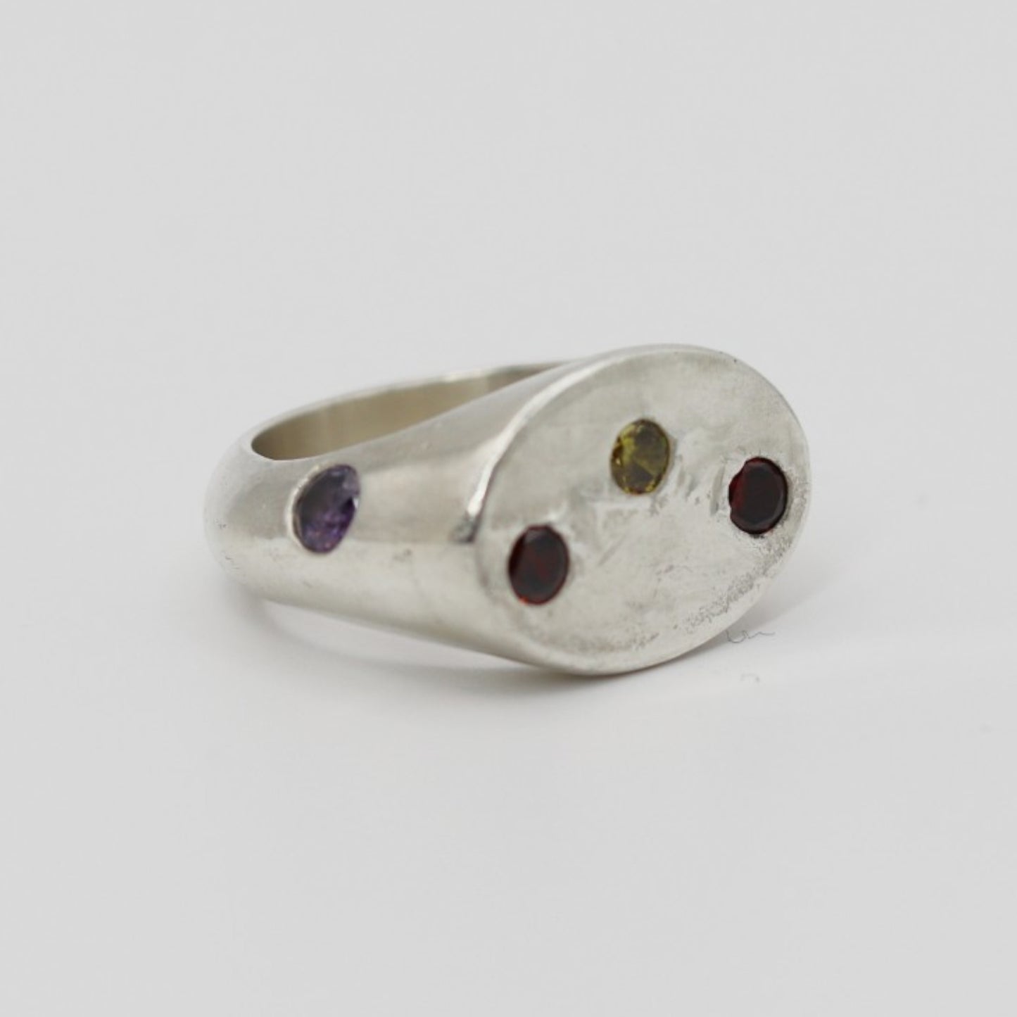 Oval Form No. 1
