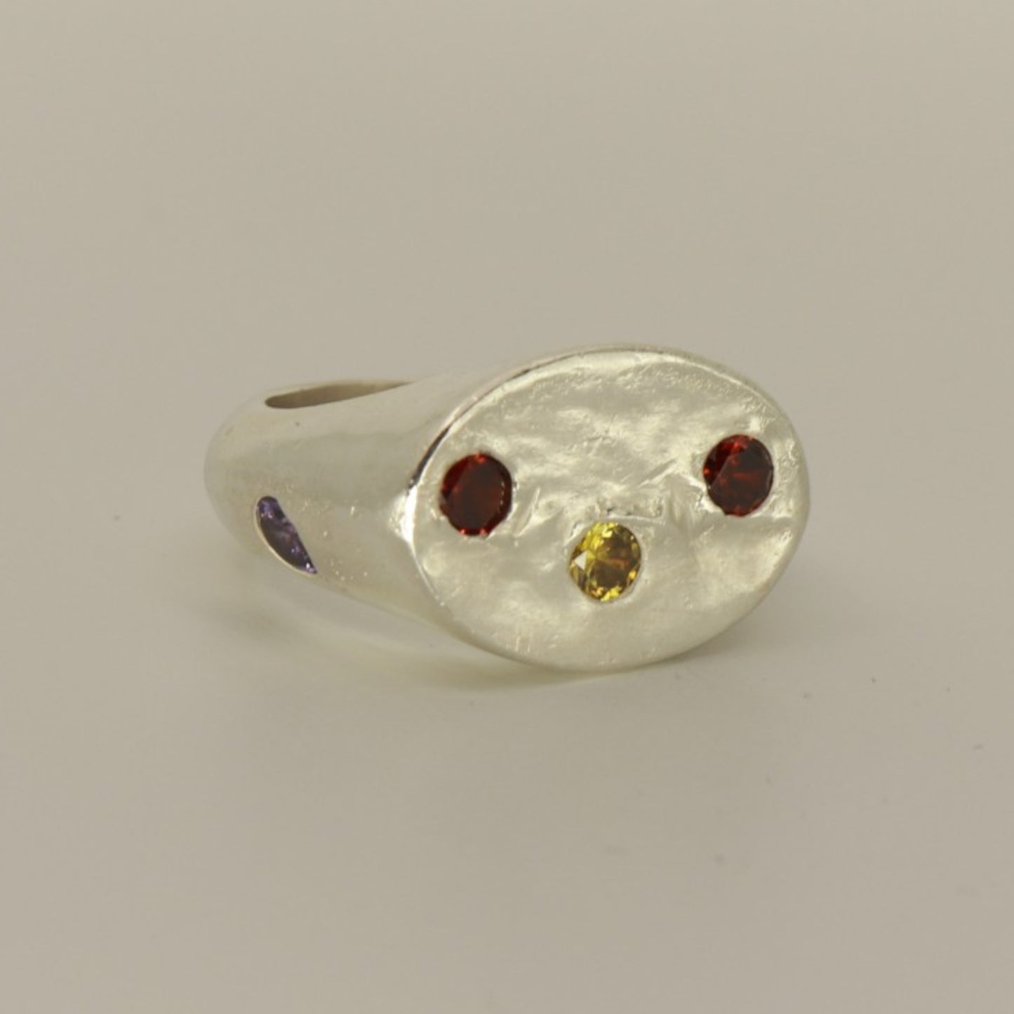 Oval Form No. 1