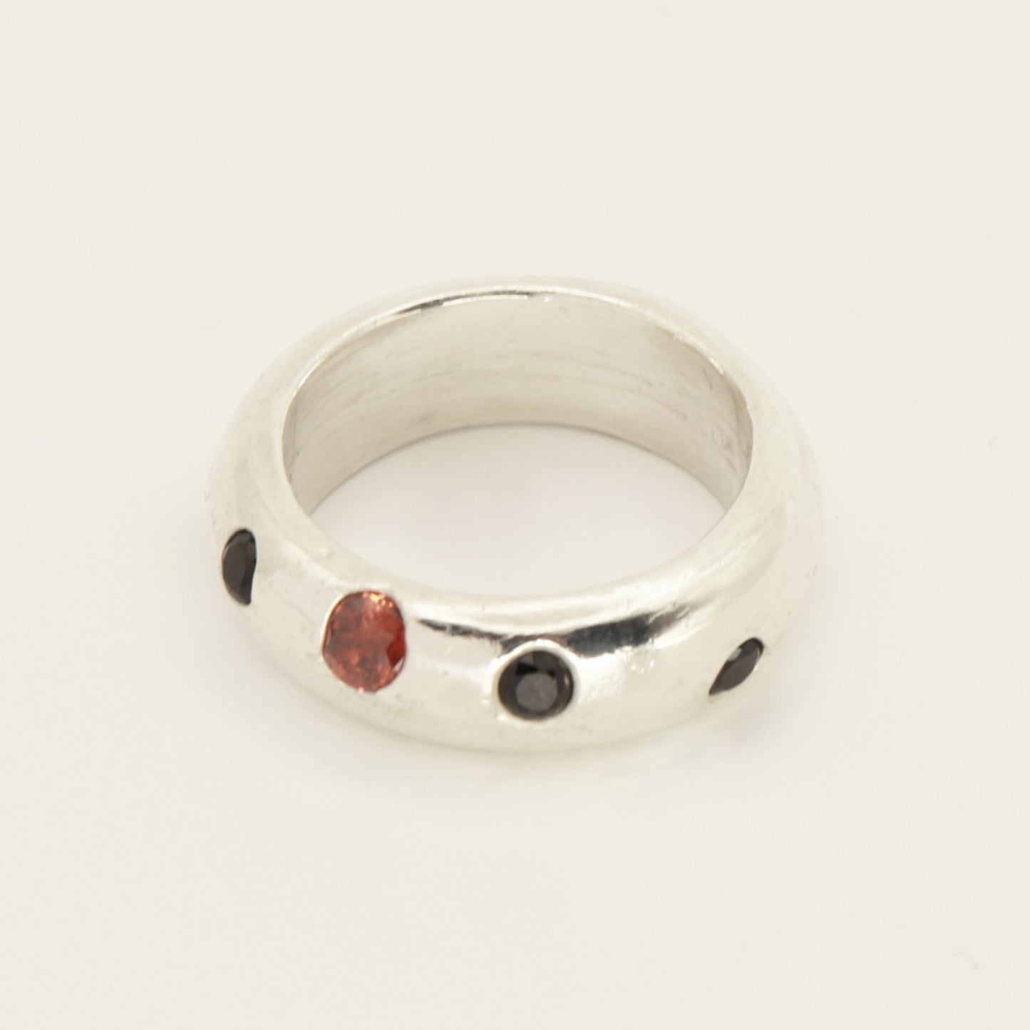 Dotted ring