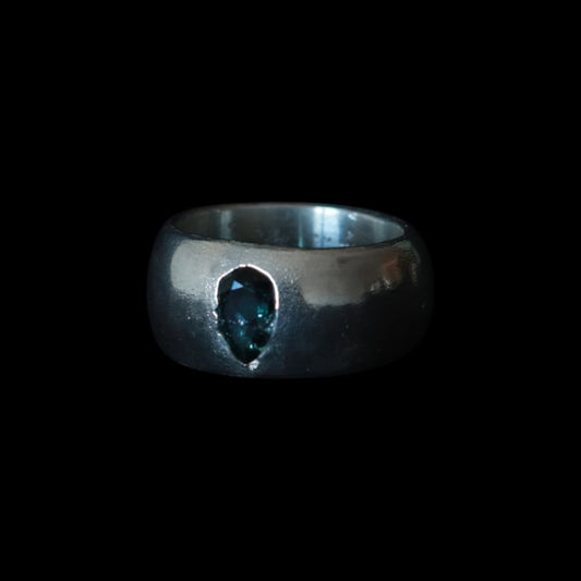Broken ring